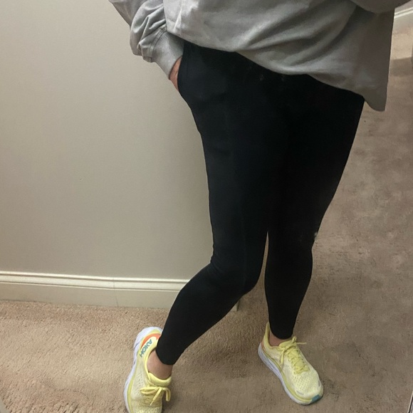 Motion365 fabletics size M with pockets Black - Picture 3 of 4